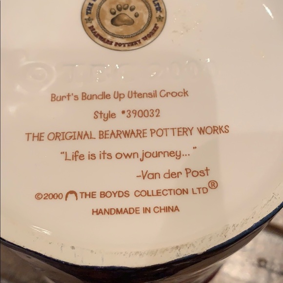 Boyds Collection Burt’s Bundle Up Utensil Crock - Picture 8 of 8